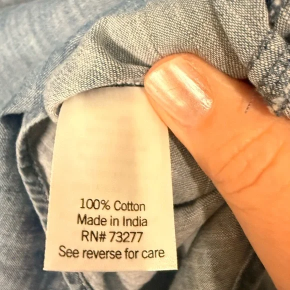 Sonoma Women's Light Blue Denim Button Down Shirt - Picture 3 of 4